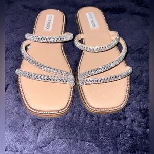 Steve Madden Women's Sparkling Silver Sandals (NWOT)